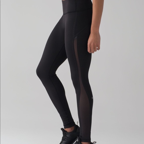 lululemon athletica Pants - Lululemon Smooth Stride Tight Mesh Leggings Black